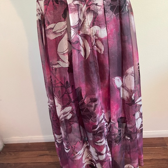 Style Floral Dress - Picture 5 of 13